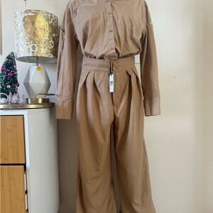 NWT Dressin Elegant Tan Wide Leg Pants